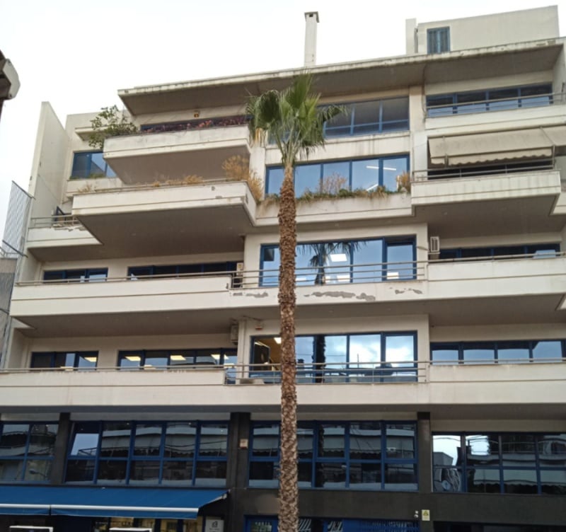 Commercial, 2050m²